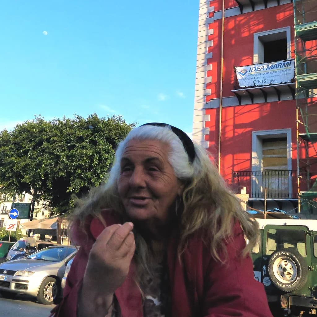 Parking in Palermo 2026: ZTL Rules, Best Garages & Free Options