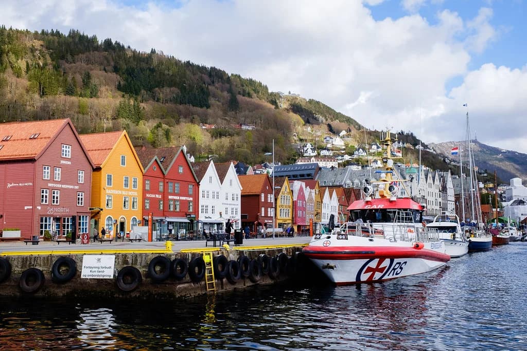 Norway Travel Guide 2026: Cities, Tips & Top Things to Do