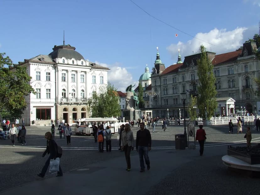 Best Ljubljana Walking Tour Tips for 2026