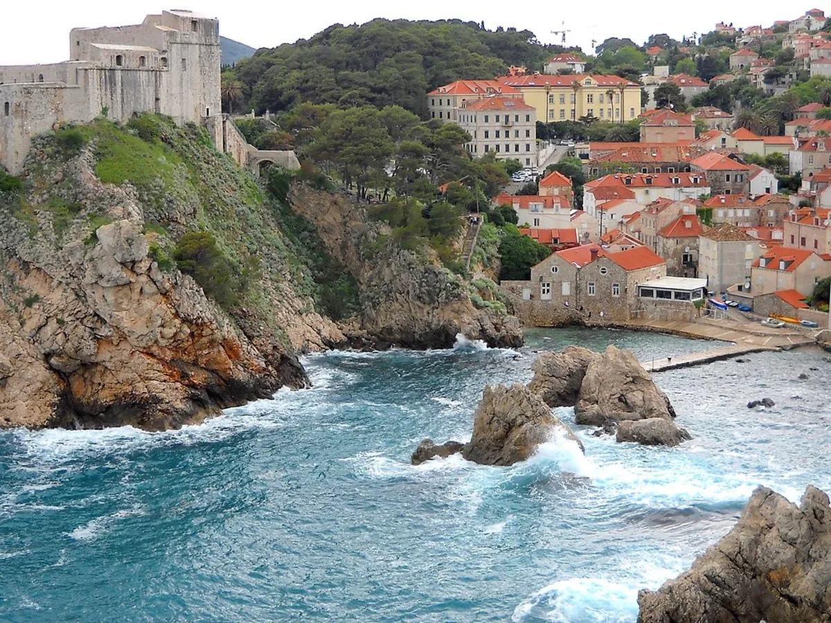 Best Time to Walk the Walls in Dubrovnik