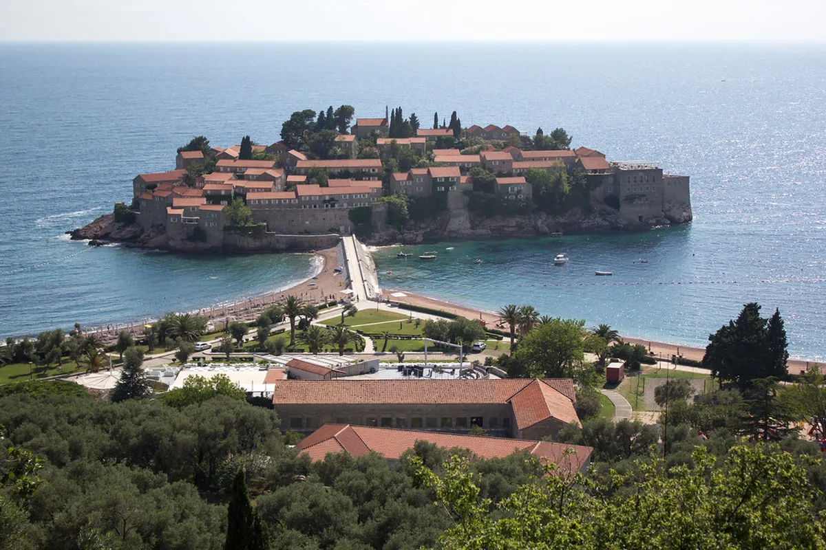 Day Trips and Island Hopping Potential in Dubrovnik