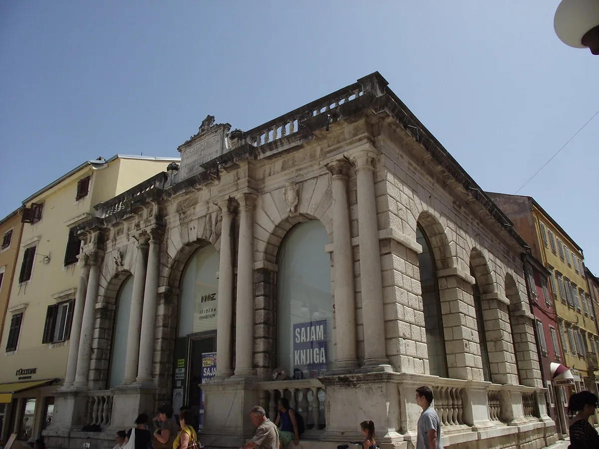 Narodni Trg People's Square and the City Loggia in Zadar