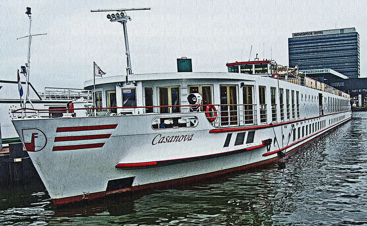 Smart Logistics to Maximize Your Limited Time in europe