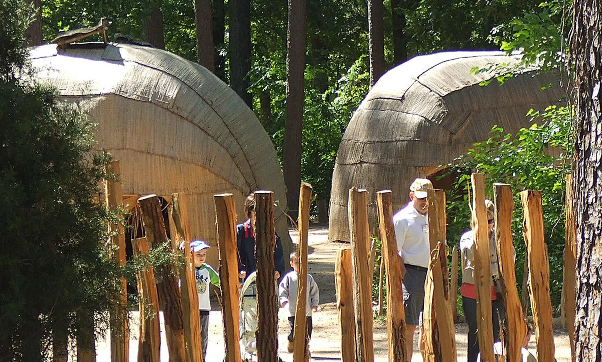 Scenic Public Parks and Royal Gardens in europe