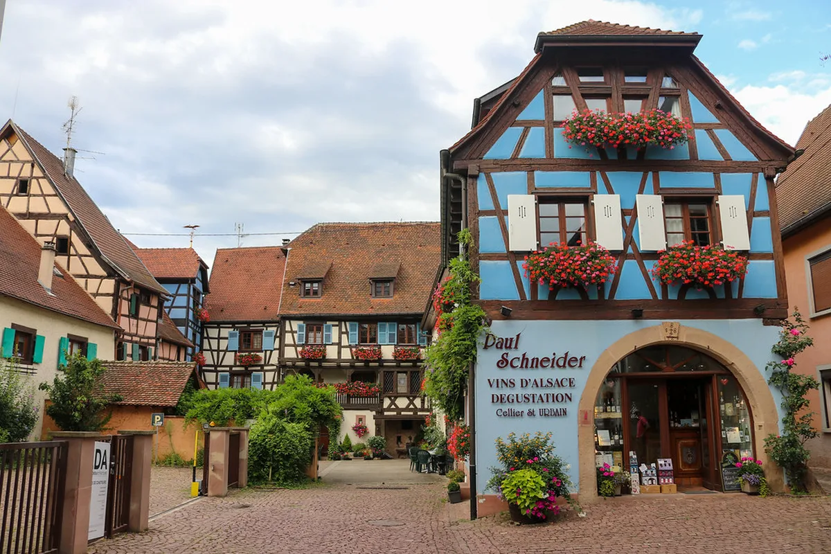 Starting Your Colmar Walking Tour in Little Venice in Colmar
