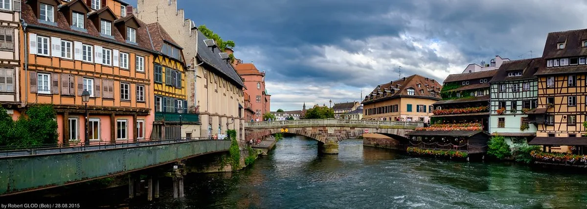 Top Sites and Dining in the Old Town in Strasbourg