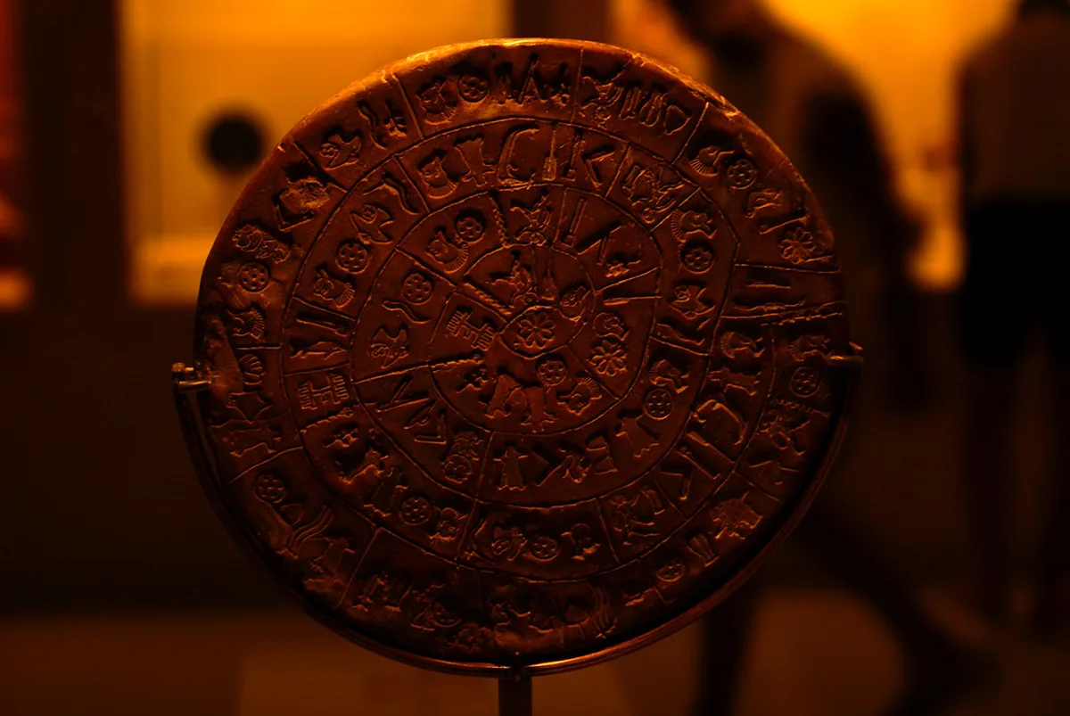 Knossos Palace The Minoan Marvel Near Heraklion in Iraklio