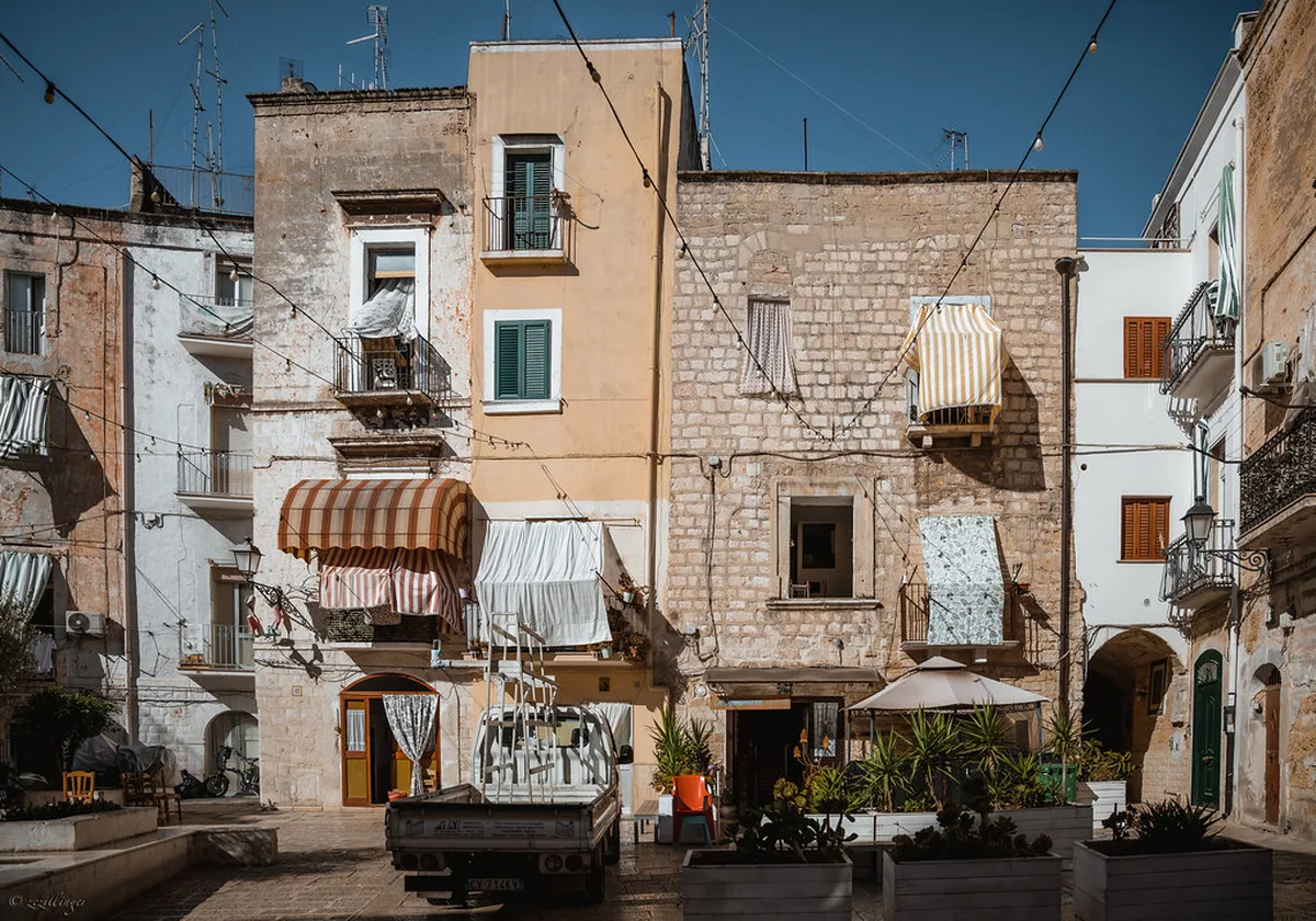 Top Bars for an Authentic Italian Aperitivo in Bari