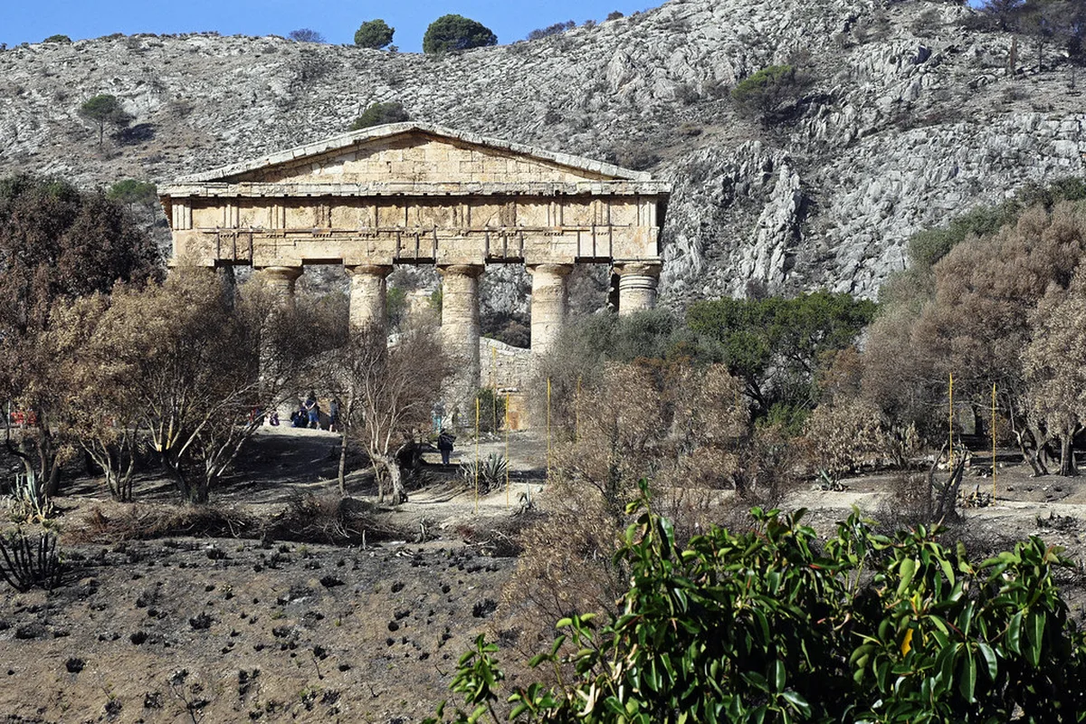 Ancient History in Segesta and Erice in Palermo