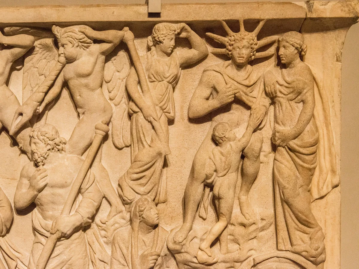 Day 1 Starting Your Verona 3-Day Itinerary in Old Town in Verona