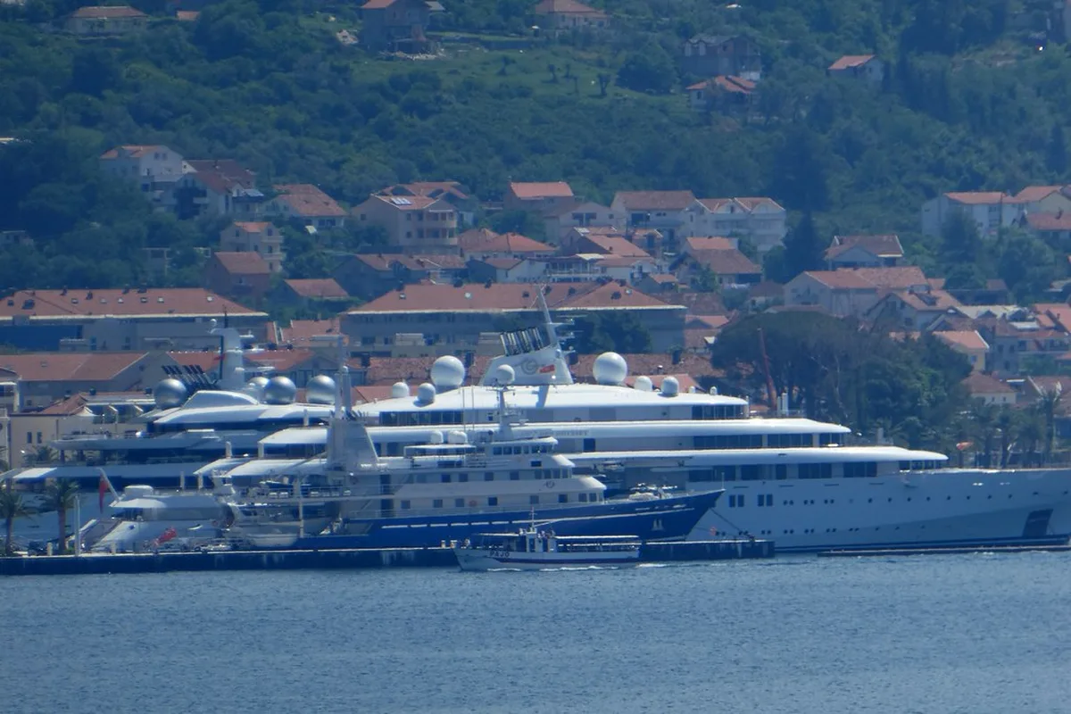 Luxury and Vibe at Top Beach Clubs in Kotor