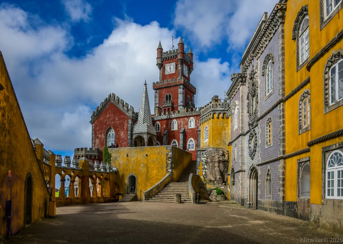 Exploring the Magic of Sintra from Cascais in Cascais