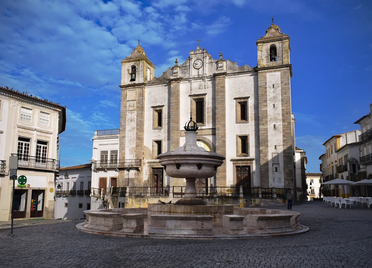 The Marble Wonders of Estremoz and Vila Viçosa in Évora
