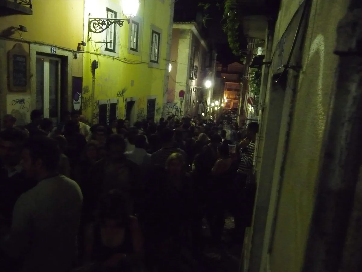 Street Parties in Bairro Alto — a visual guide for visitors to Lisbon