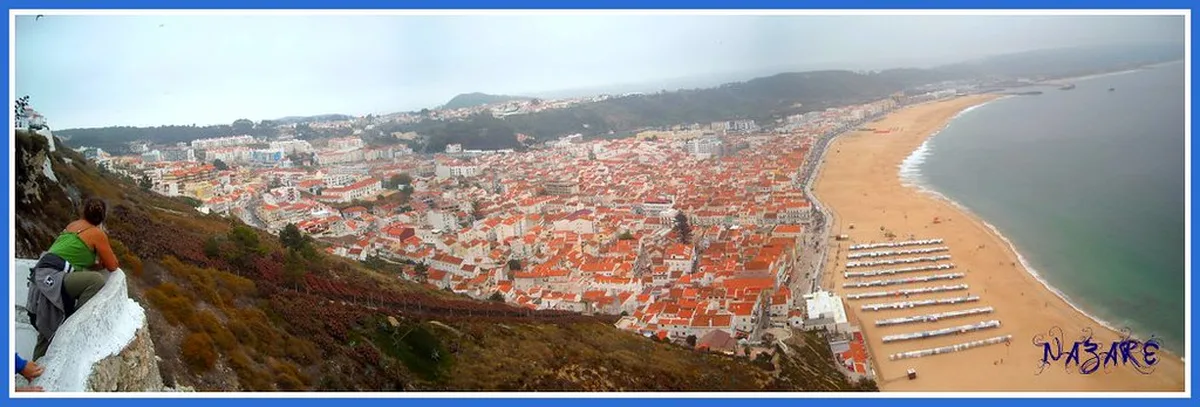 Praia Grande Praia da Nazaré The Golden Heart of Town in Nazaré