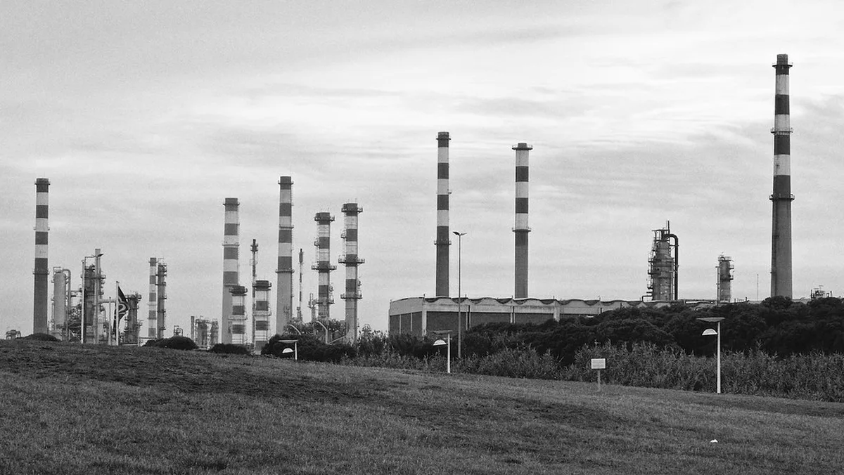 Matosinhos Beach The Ultimate Surfing and Seafood Destination in Porto