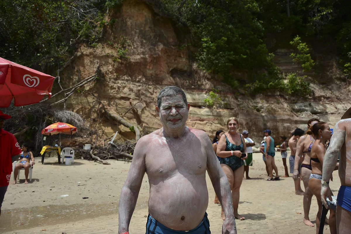 Riding the Guindais Funicular in Porto in Porto