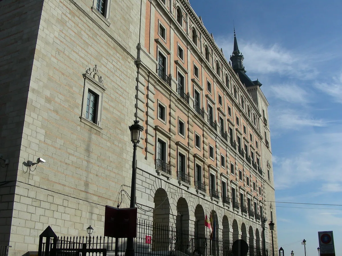 Madrid The Capital Connection — a visual guide for visitors to Toledo