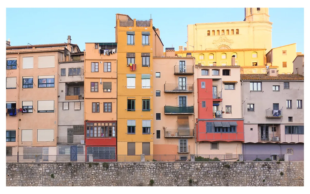 Essential Landmarks for Your Girona Walking Tour in Girona