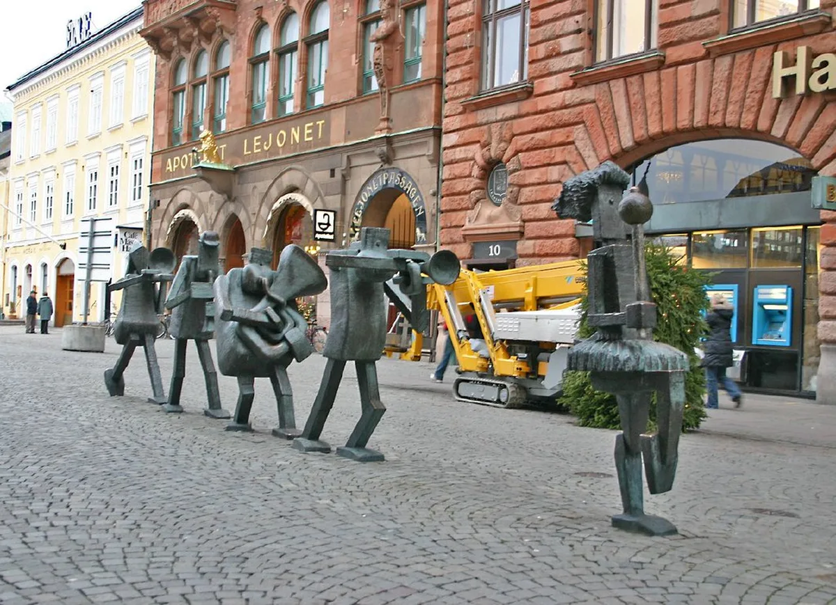 Copenhagen from Malmö The Ultimate Cross-Border Day Trip in Malmö